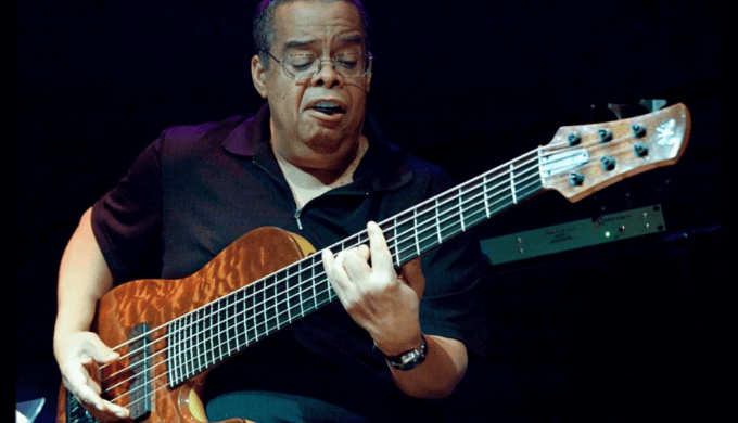 アンソニー・ジャクソン(Anthony Jackson)