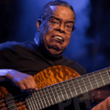 6弦ベースの世界へようこそ！超かっこいい6弦ベーシスト10選